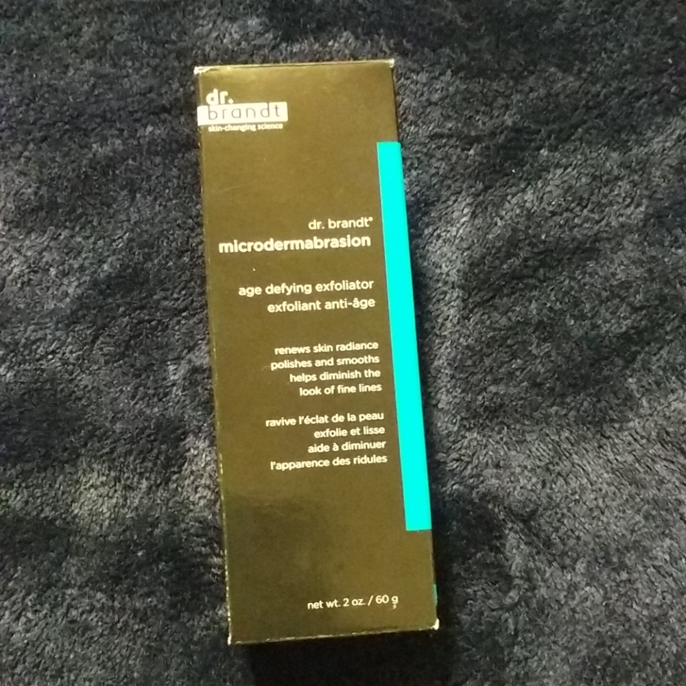 Dr Brandt microdermabrasion age defying exfoliator